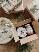 Load image into Gallery viewer, the gingersnap holiday box