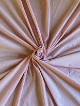 Load image into Gallery viewer, the rosebud augustine blouse