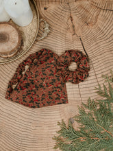 Load image into Gallery viewer, the frosted cranberry bandana + scrunchie set