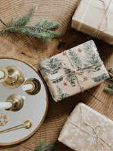 Load image into Gallery viewer, the gingersnap holiday box
