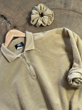 Load image into Gallery viewer, the vintage sandy 1/4 zip set
